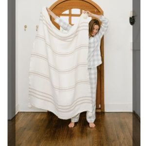 Imani Collective Cream Throw-NWT